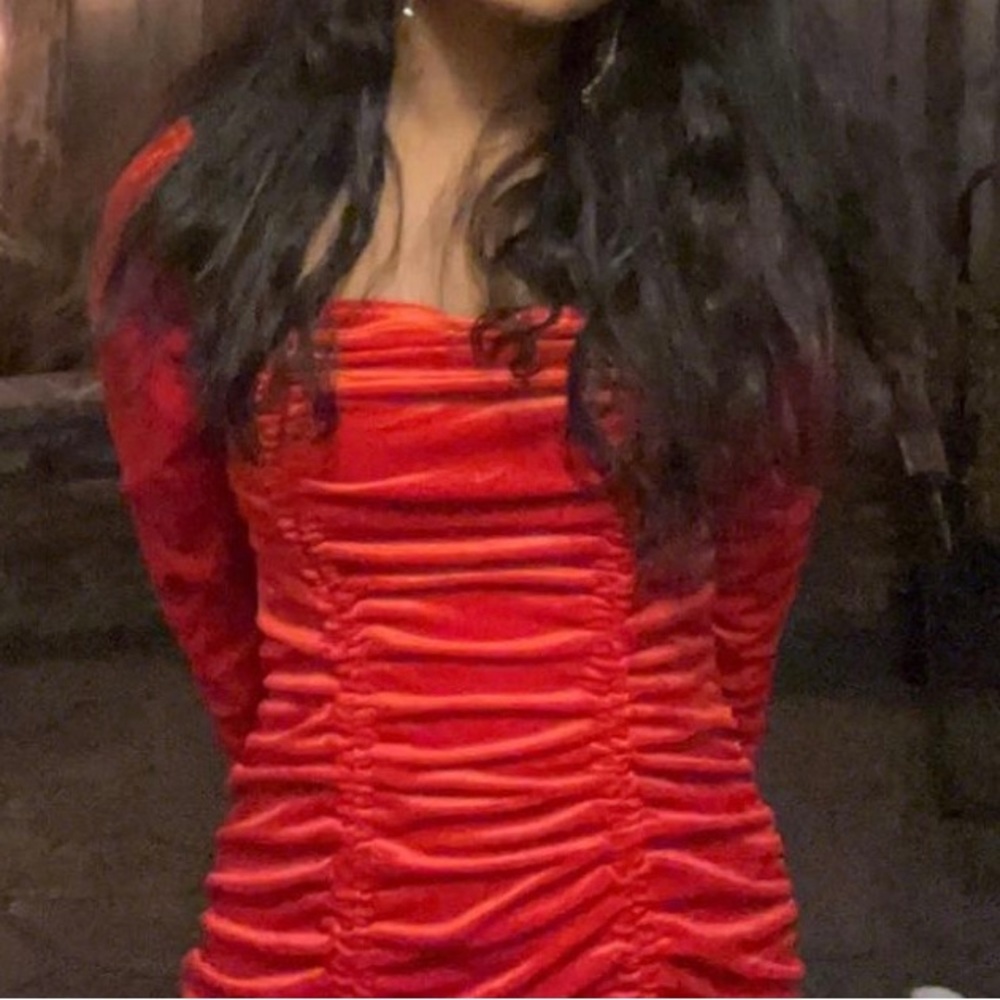 Red body con
